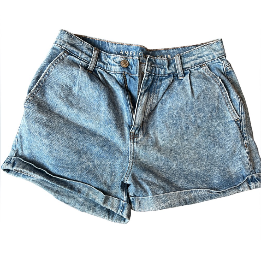 American Eagle demin shorts